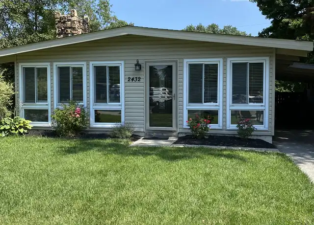 Property at 2432 Edgevale Rd, Columbus, OH, 43221, 3 beds, 2 baths, [object Object]
