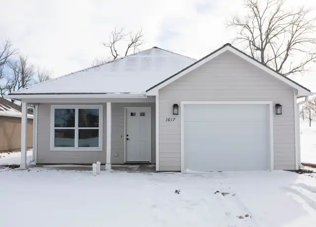 Property at 1617 Hill Valley Dr, Manhattan, KS, 66502, 3 beds, 2 baths, [object Object]
