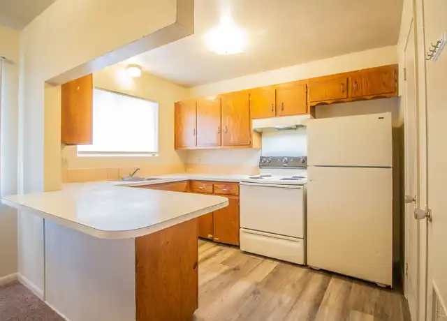 Property at 2500 W 26th Unit 15, Plainview, TX, 79072, 1 bed, 1 bath, [object Object]