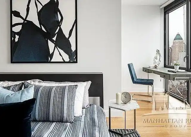 Property at 606 W 57th St Unit 721, New York, NY, 10019, 2 beds, 1 bath, [object Object]