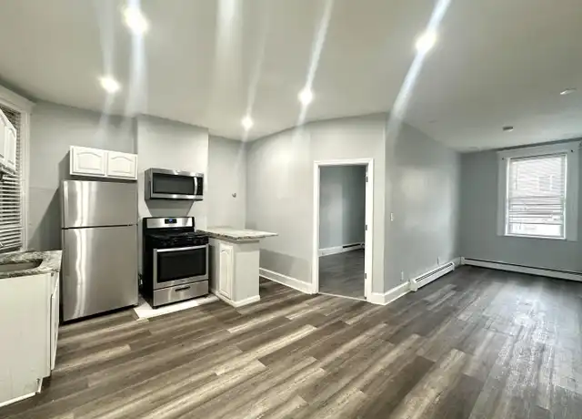 Property at 31 Thorne St Unit 1, Jersey City, NJ, 07307, 1 bed, 1 bath, [object Object]