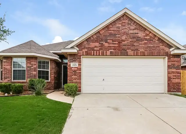 Property at 11929 Long Stone Dr, Burleson, TX, 76028, 3 beds, 2 baths, [object Object]