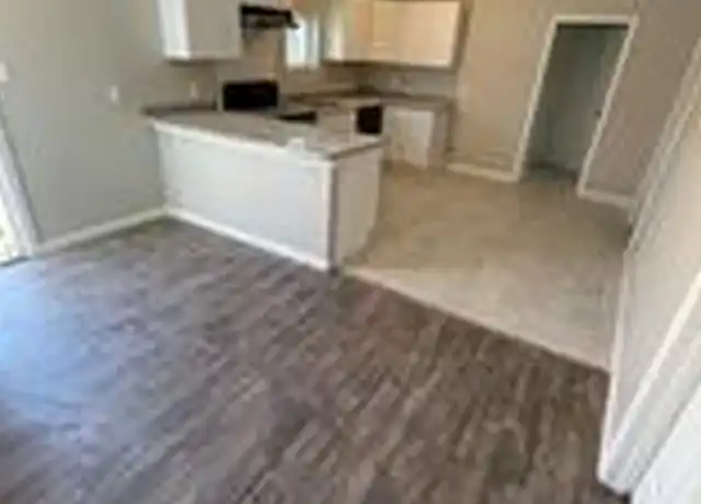 Property at 5006 Ridgeway Dr, Houston, TX, 77033, 2 beds, 1 bath, [object Object]