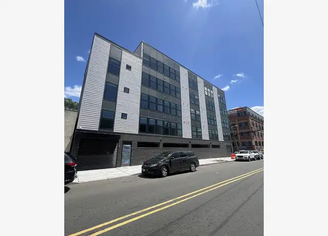 Photo of 529 Mulberry St, Newark, NJ 07114
