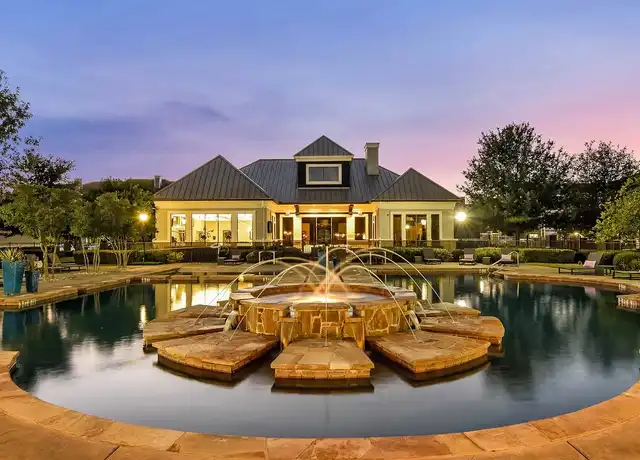 Property at Palm Valley - 1301 N A W Grimes Blvd, Round Rock, TX, 78664, 1-2 bed, 1-2 bath, [object Object]