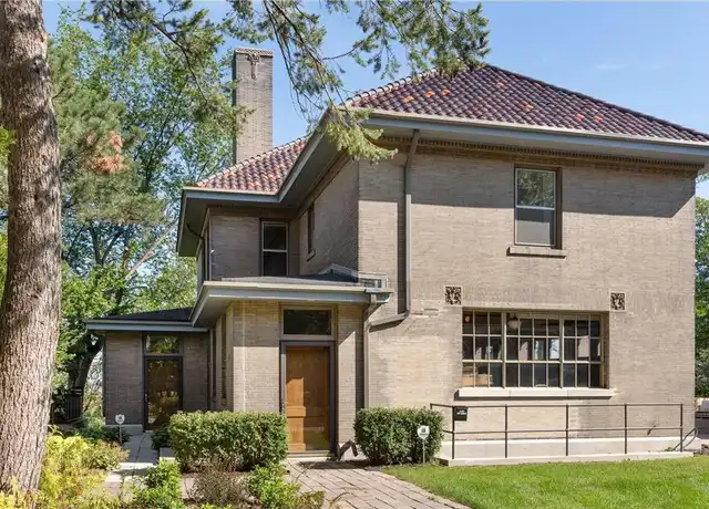 Property at 1720 Mount Curve Ave, Minneapolis, MN, 55403, 2 beds, 1.5 baths, [object Object]