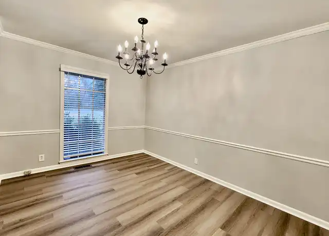 Property at 8124 Devens Dr, Brentwood, TN, 37027, 5 beds, 3 baths, [object Object]