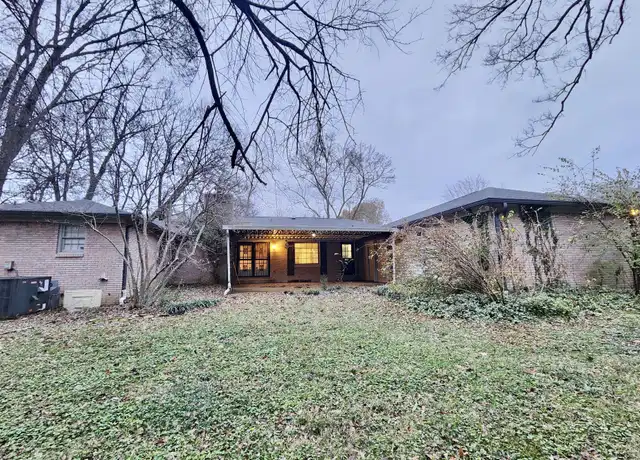 Property at 8124 Devens Dr, Brentwood, TN, 37027, 5 beds, 3 baths, [object Object]