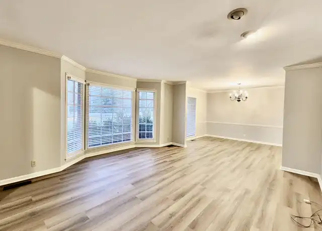 Property at 8124 Devens Dr, Brentwood, TN, 37027, 5 beds, 3 baths, [object Object]