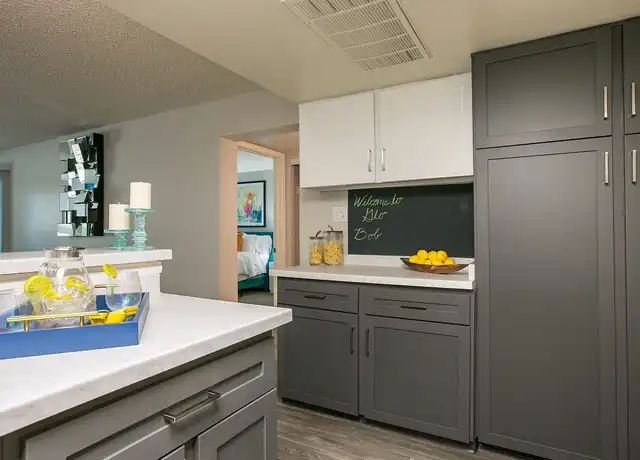 Property at Glo Apartments - 3901 Indian School Rd NE, Albuquerque, NM, 87110, 1-2 bed, 1-2 bath, [object Object]