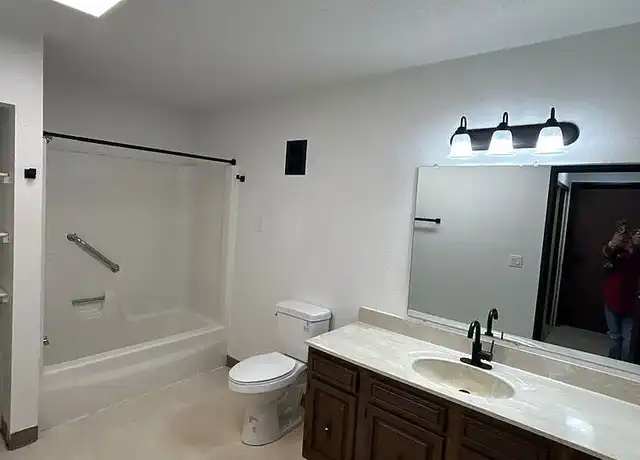 Property at Kirkwood Park Apartments - 215 E Arbor Ave, Bismarck, ND, 58504, 1-3 bed, 1-2 bath, [object Object]