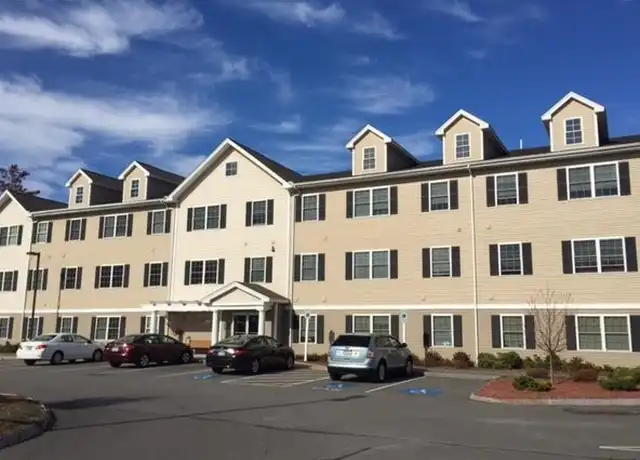 Property at 100 Sentinel Ct Unit 108, Manchester, NH, 03103, 2 beds, 2 baths, [object Object]