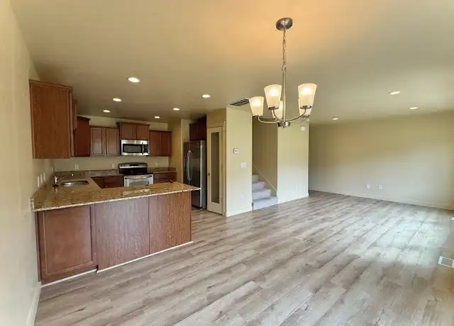 Property at 14463 S Edgemere Dr, Herriman, UT, 84096, 3 beds, 2.5 baths, [object Object]