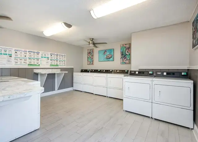 Photo of 2901 N Dale Mabry Hwy, Tampa, FL 33607