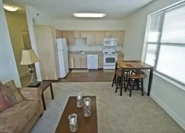 Property at 4920 S 30th St, Omaha, NE, 68107, 1 bed, 1 bath, [object Object]