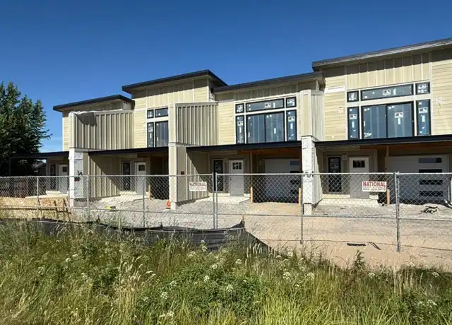 Property at 62009 Dantili Rd Unit 2, Bend, OR, 97701, 1 bed, 2 baths, [object Object]