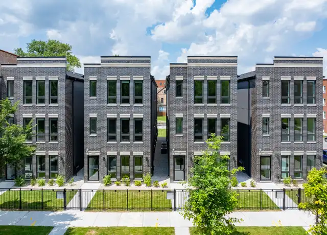 Property at 5000 S Prairie Ave Unit 1, Chicago, IL, 60615, 3 beds, 2 baths, [object Object]