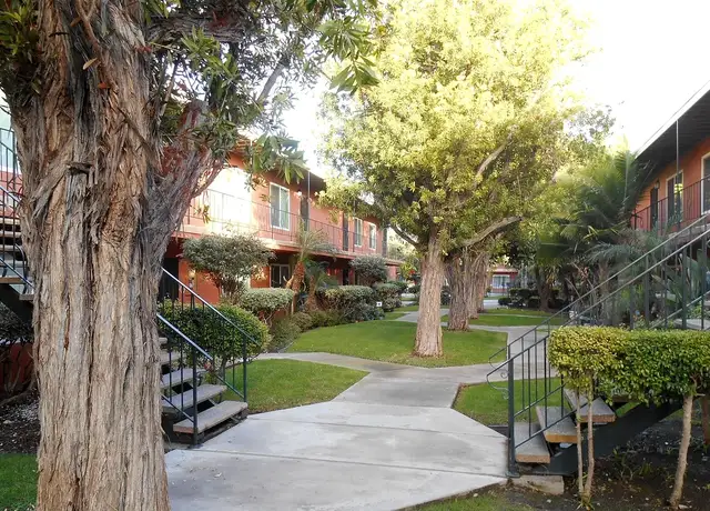 Photo of 16072 Springdale St, Huntington Beach, CA 92649