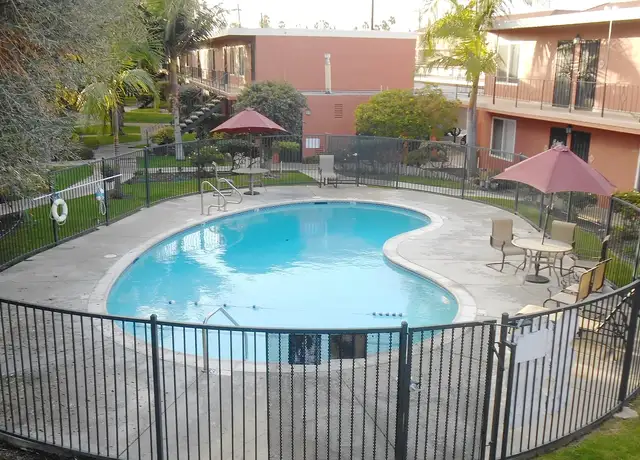 Photo of 16072 Springdale St, Huntington Beach, CA 92649