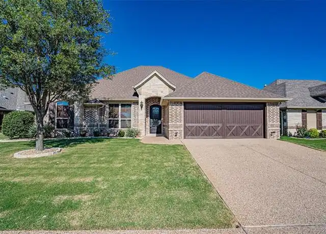 Property at 917 Joshua Ct, Granbury, TX, 76048, 4 beds, 2.5 baths, [object Object]