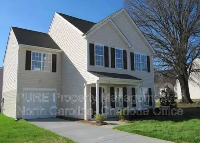 Property at 315 Alexander Park Dr, Charlotte, NC, 28206, 3 beds, 2.5 baths, [object Object]