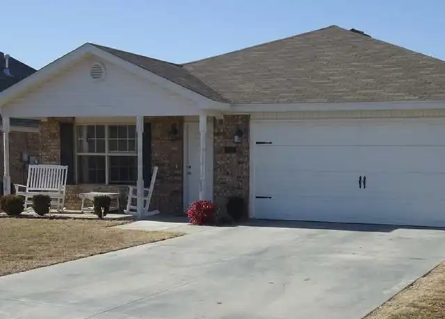 Property at 6604 Huntington Ct, Fort Smith, AR, 72916, 3 beds, 2 baths, [object Object]