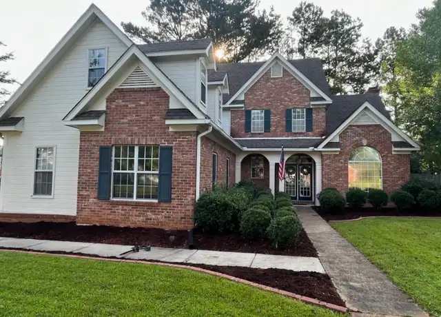 Property at 121 Hunnington Dr, Columbus, MS, 39705, 3 beds, 2.5 baths, [object Object]