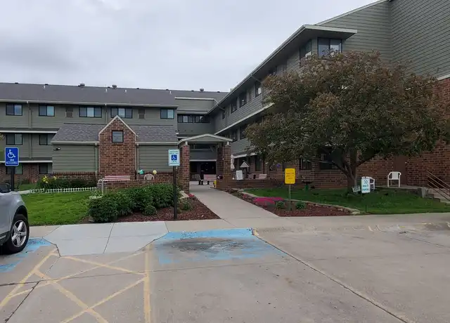 Property at 737 N 22nd St, Lincoln, NE, 68503, 1 bed, 1 bath, [object Object]