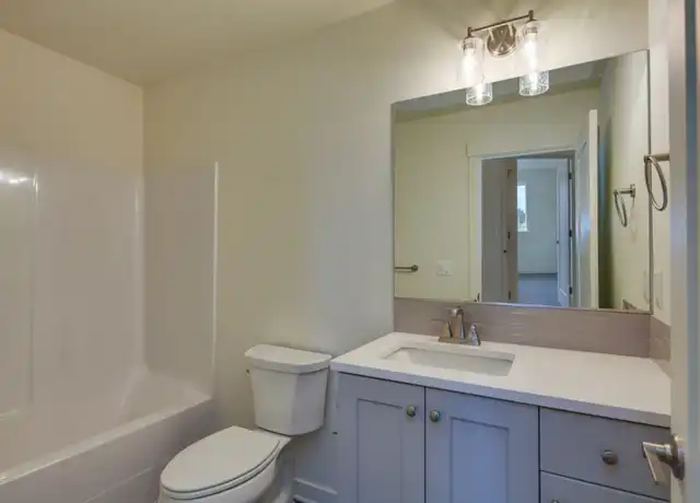 Property at 2549 NE Purcell Blvd, Bend, OR, 97701, 3 beds, 2.5 baths, [object Object]