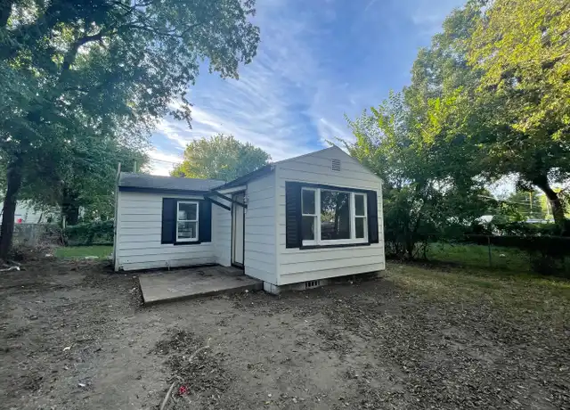 Property at 1804 N Atlanta Pl, Tulsa, OK, 74110, 1 bed, 1 bath, [object Object]