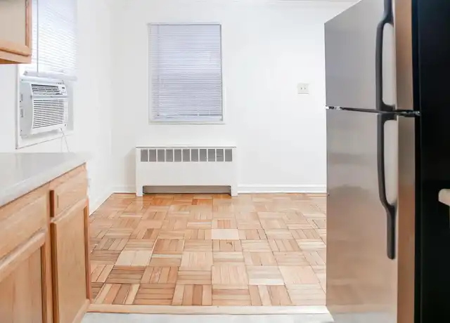 Property at Commonwealth Crossing - 1710 Commonwealth Ave, Alexandria, VA, 22301, 1 bed, 1 bath, [object Object]