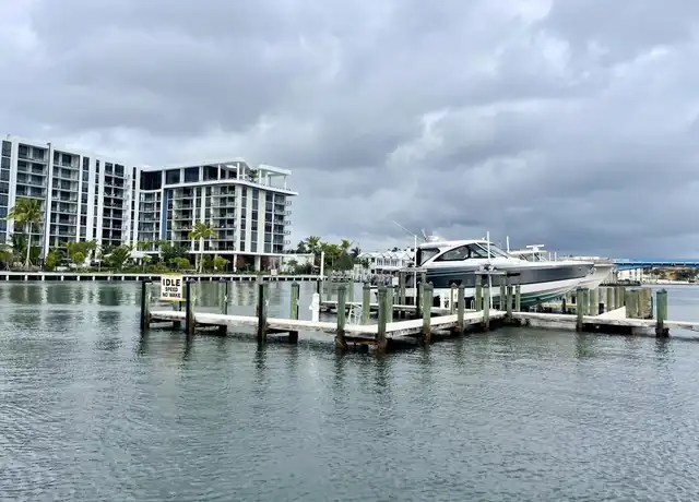 Property at 5520 N Ocean Blvd #201, Ocean Ridge, FL, 33435, 1 bed, 1 bath, [object Object]
