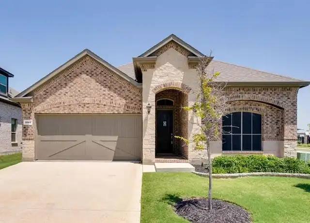Property at 1040 Whitehall Ln, Argyle, TX, 76226, 4 beds, 2 baths, [object Object]