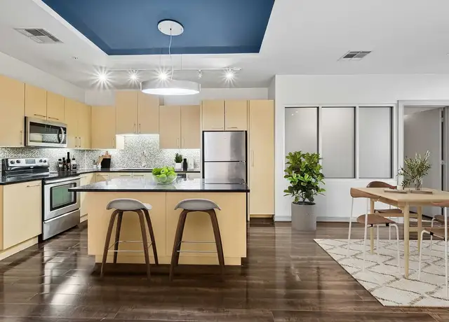 Photo of 1810 Commerce St, Dallas, TX 75201