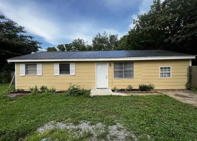 Property at 1908 Rideout Dr NW, Huntsville, AL, 35806, 3 beds, 1 bath, [object Object]