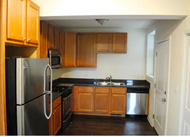 Property at 4715 W Cornelia Ave Unit 4731-3E, Chicago, IL, 60641, 2 beds, 1 bath, [object Object]