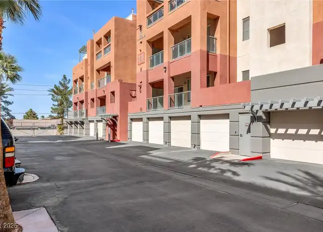 Property at 87 E Agate Ave #403, Las Vegas, NV, 89123, 3 beds, 2 baths, [object Object]