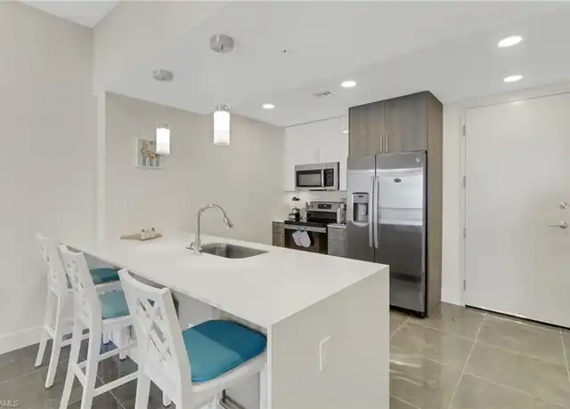 Property at 26600 Rosewood Pointe Dr Unit B301, Bonita Springs, FL, 34135, 2 beds, 2 baths, [object Object]