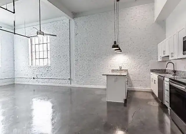 Property at Peanut Crossing - 408 Wellons St, Suffolk, VA, 23434, 1 bed, 1 bath, [object Object]