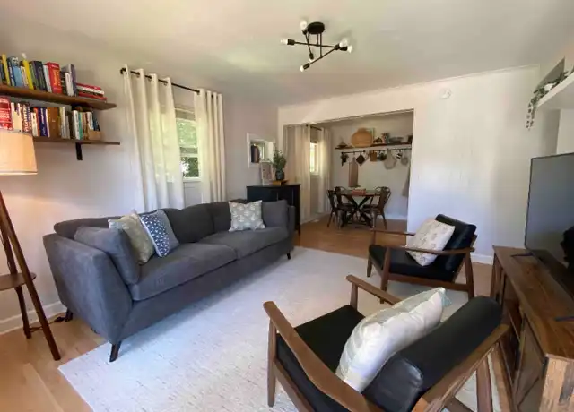 Property at 6440 Tappahannock Dr, Norfolk, VA, 23509, 3 beds, 1 bath, [object Object]