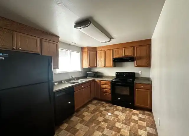 Property at 1711 Carr Ave Unit D, Fairbanks, AK, 99709, 1 bed, 1 bath, [object Object]