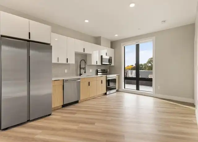 Property at 1700 Dorchester Ave Unit 406, Boston, MA, 02124, 1 bed, 1 bath, [object Object]