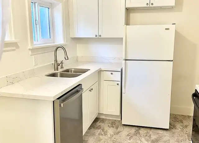 Property at Bellevue Eight - 426 Bellevue Ave E, Seattle, WA, 98102, 0 beds, 1 bath, [object Object]