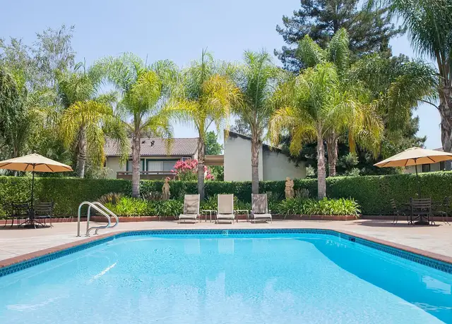 Photo of 1129 Montebello Dr, Gilroy, CA 95020