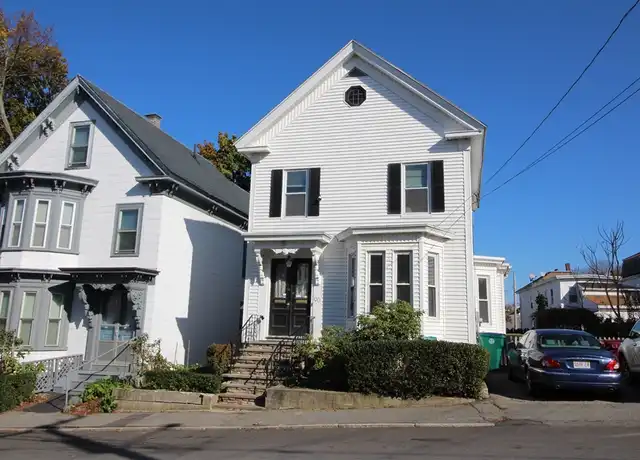 Property at 90 Mount Vernon St Unit 2F, Lowell, MA, 01854, 1 bed, 1 bath, [object Object]