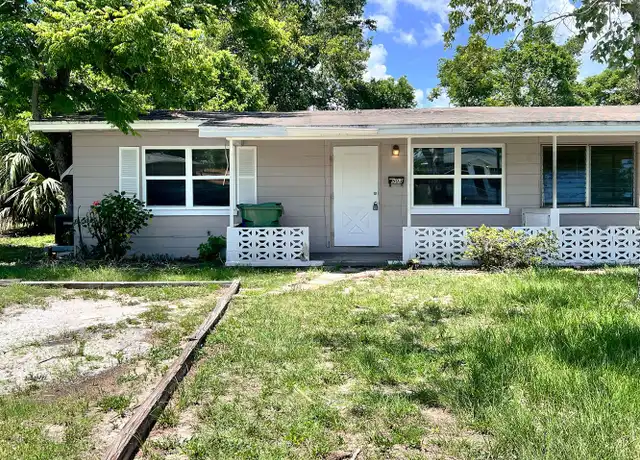 Property at 503 Avenue H SE Unit 503, Winter Haven, FL, 33880, 2 beds, 1 bath, [object Object]