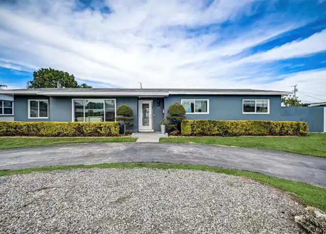 Property at 3325 McKinley St Unit 3325, Hollywood, FL, 33021, 4 beds, 2 baths, [object Object]