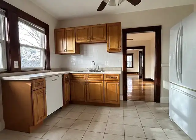 Property at 52 Buckley St Unit 52, Quincy, MA, 02169, 2 beds, 1 bath, [object Object]