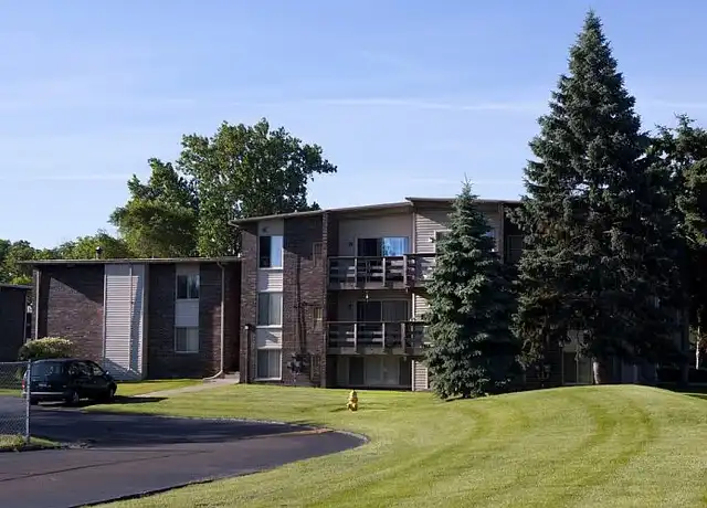 Property at Westland Capri Apartments - 31551 Ann Arbor Trl, Westland, MI, 48185, 1 bed, 1 bath, [object Object]