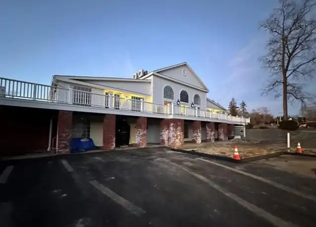 Property at 1 Banner Rd #113, Moodus, CT, 06469, 1 bed, 1 bath, [object Object]